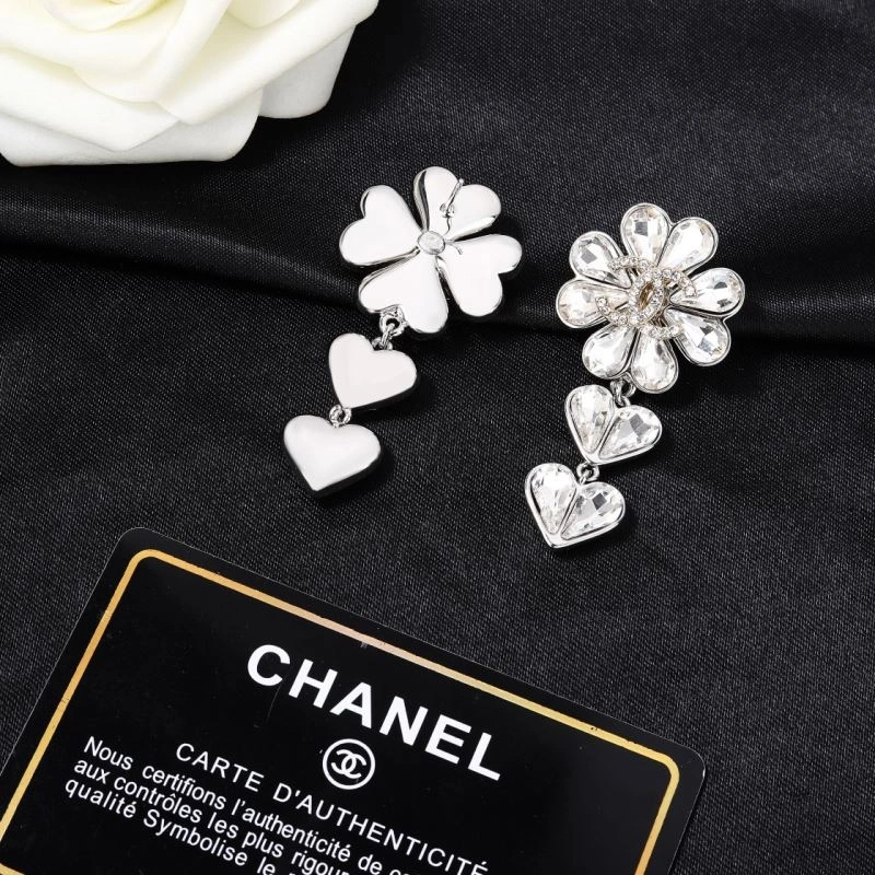 Chanel Earrings Comfortable 227881