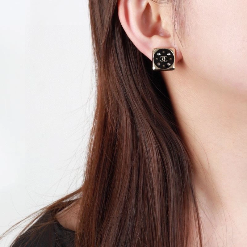 Chanel Earrings OnTrend 227834
