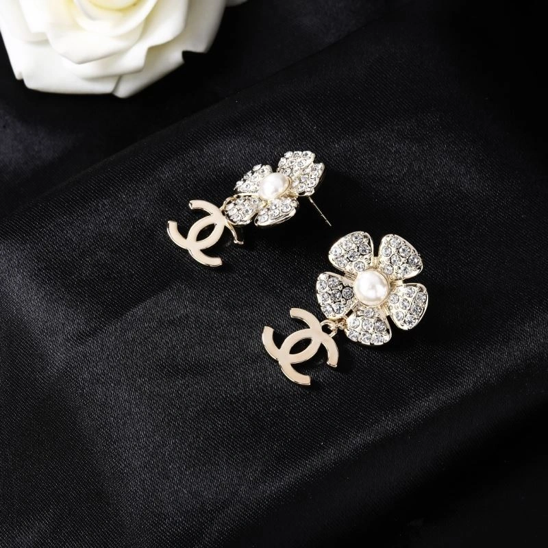 Chanel Earrings Durable 227835