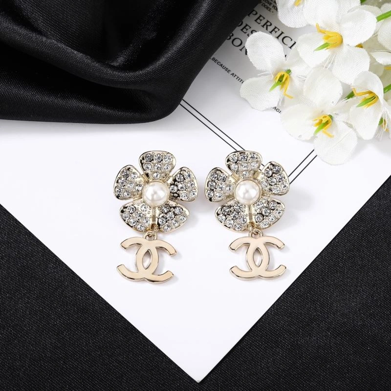 Chanel Earrings Durable 227835