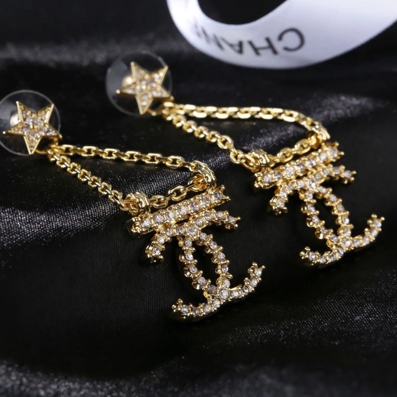 Supportive Chanel Earrings 227904