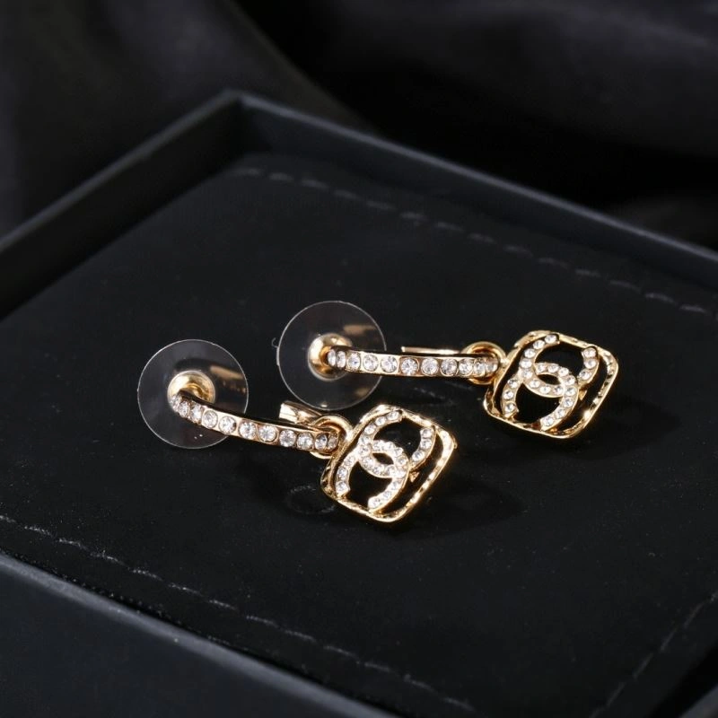 GoAnywhere Chanel Earrings 227833