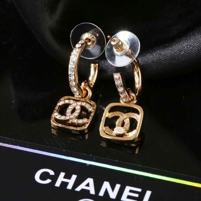 GoAnywhere Chanel Earrings 227833