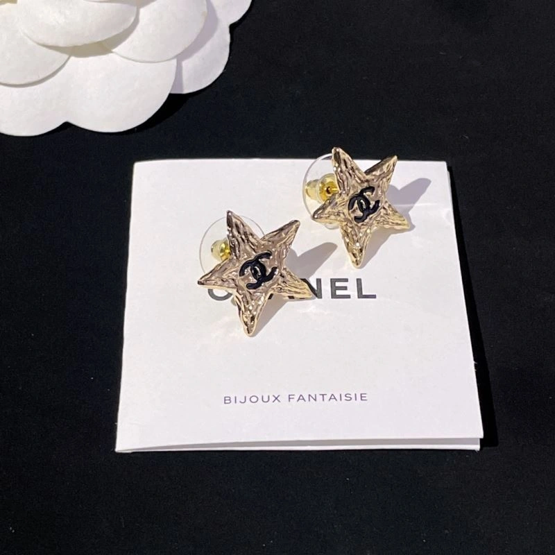 Chanel Earrings Reliable 227819