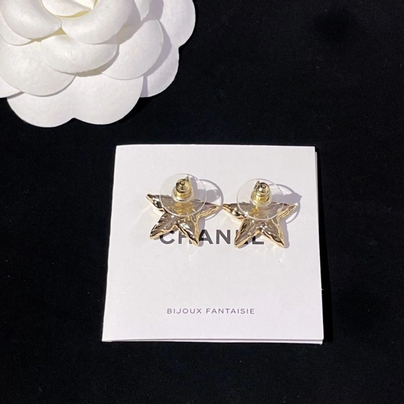 Chanel Earrings Reliable 227819