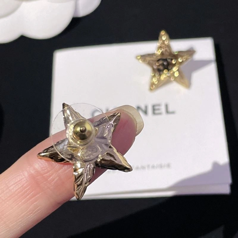 Chanel Earrings Reliable 227819