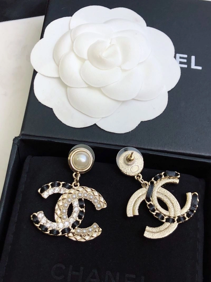 Chanel Earrings Lightweight 227849