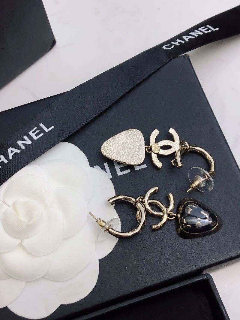 Supportive Chanel Earrings 227811