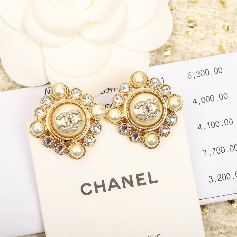 Chanel Earrings Effortless 227804