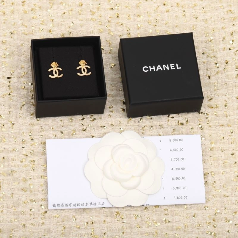Chanel Earrings Bold 227789