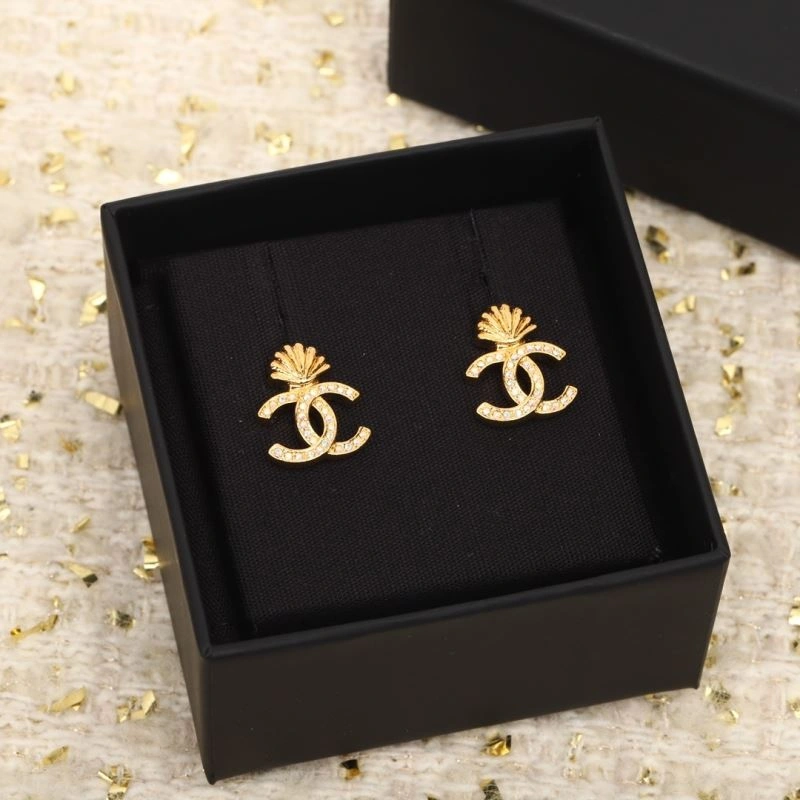 Chanel Earrings Bold 227789
