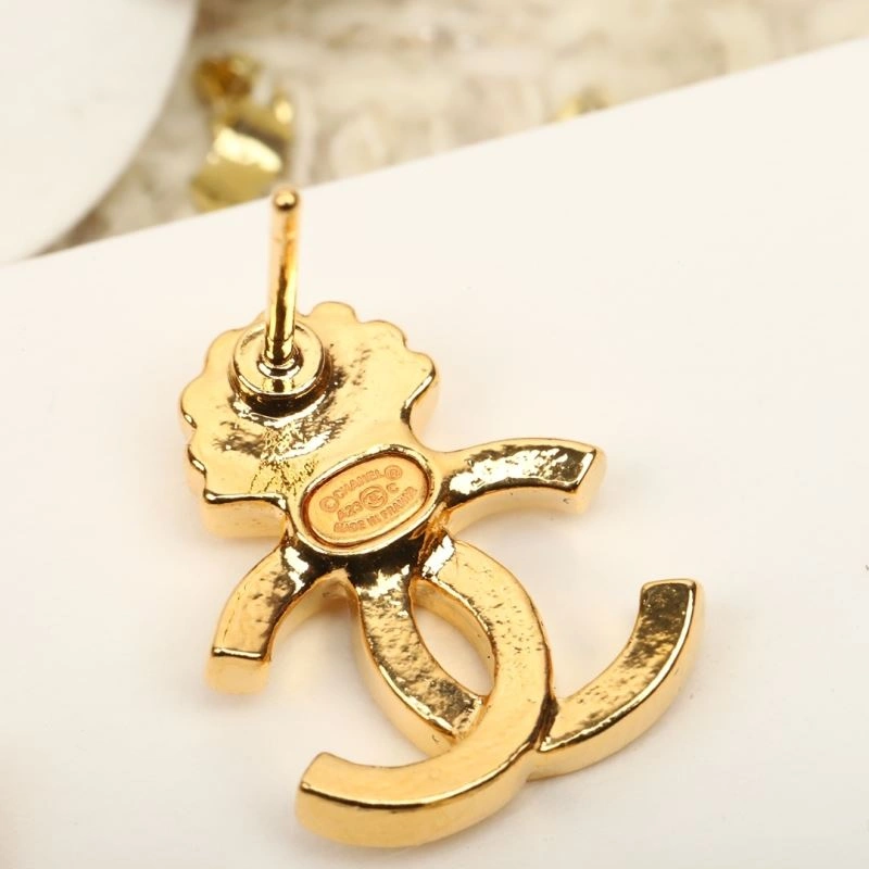 Chanel Earrings Bold 227789