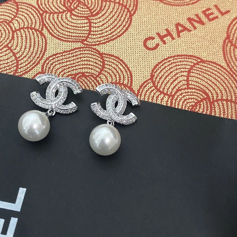 MoistureWicking Chanel Earrings 227787