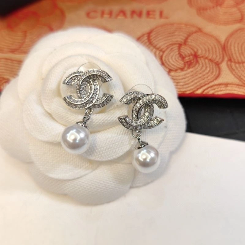 MoistureWicking Chanel Earrings 227787