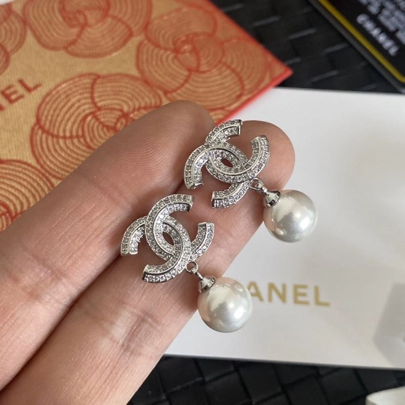 MoistureWicking Chanel Earrings 227787