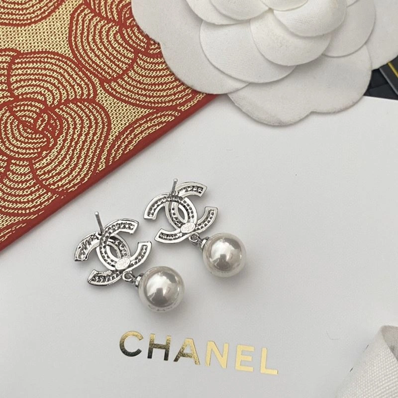 MoistureWicking Chanel Earrings 227787
