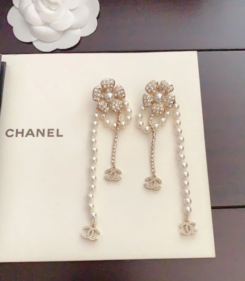 Chanel Earrings Packable 227776