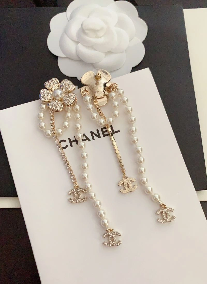 Chanel Earrings Packable 227776