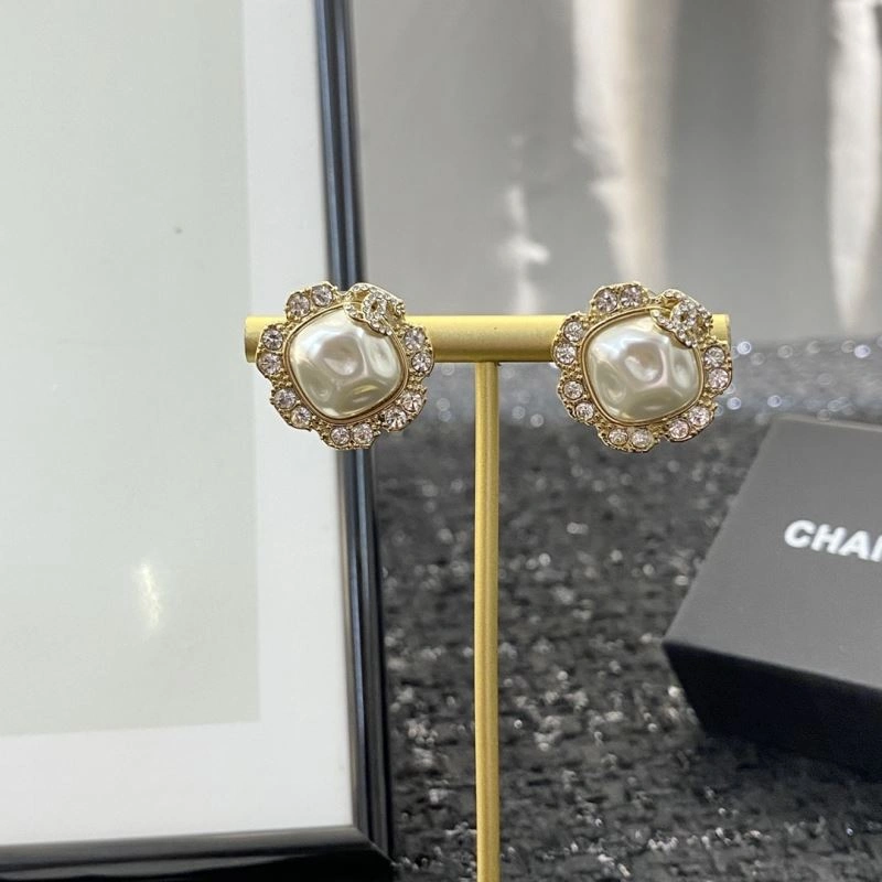 Chanel Earrings TimelessDesign 227862