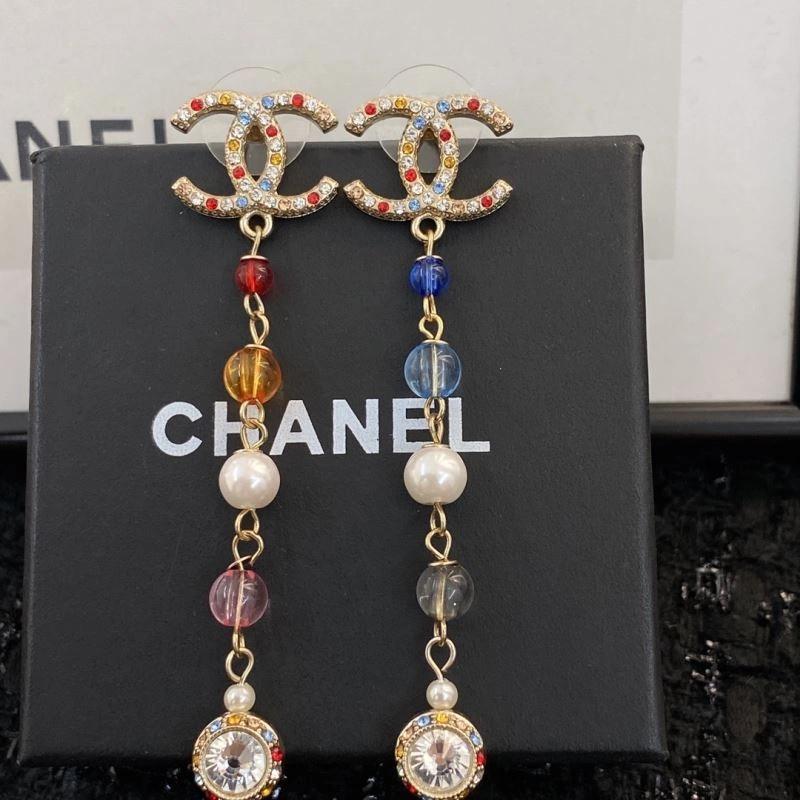 Snug Chanel Earrings 227813