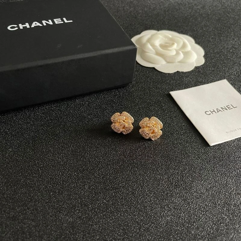 Chanel Earrings SoftTouch 227772