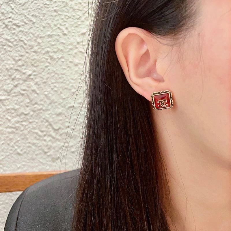 Chanel Earrings Unisex 227750