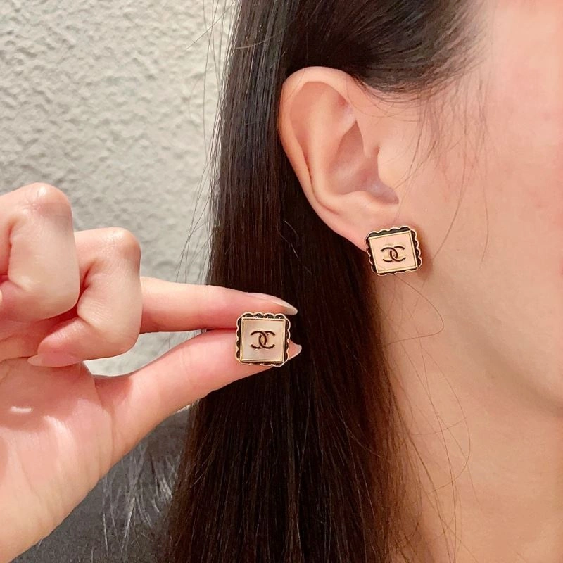 MultiPurpose Chanel Earrings 227756