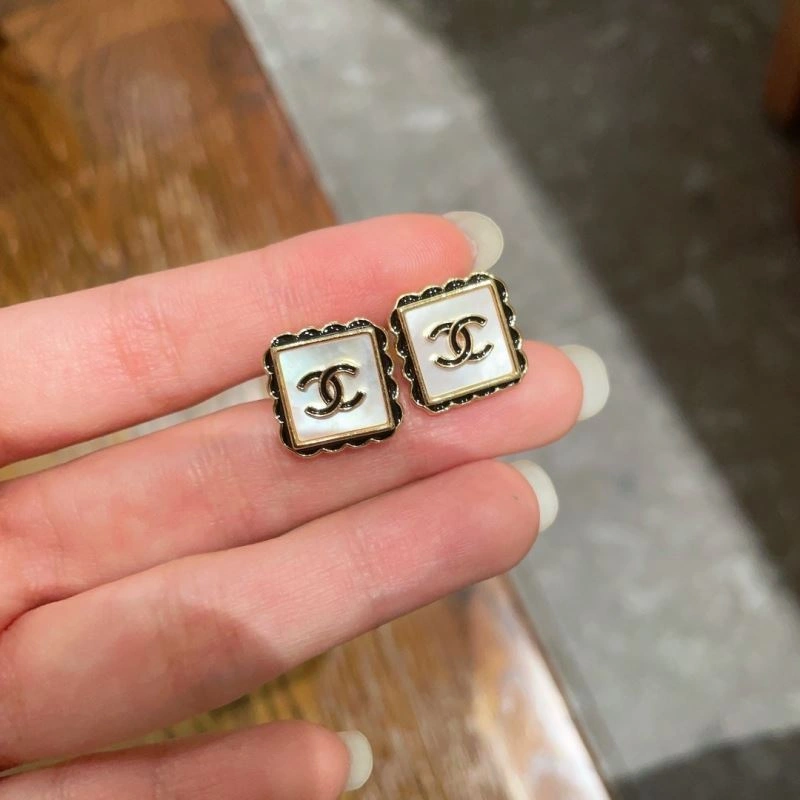 MultiPurpose Chanel Earrings 227756