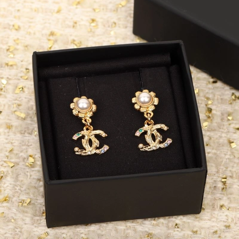 Chanel Earrings Trendsetting 227740