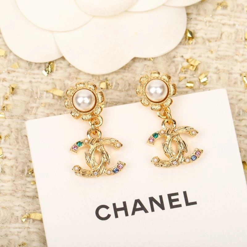 Chanel Earrings Trendsetting 227740