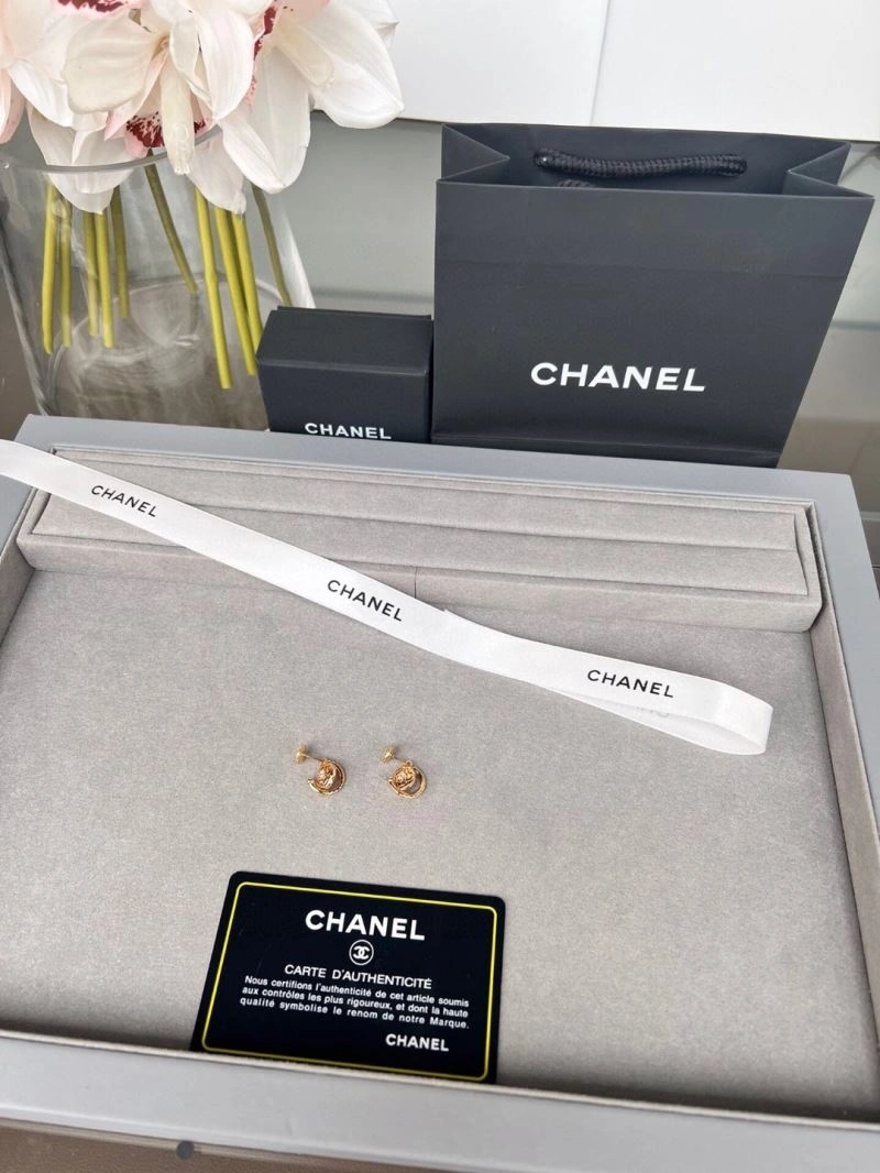 Stylish Chanel Earrings 227736
