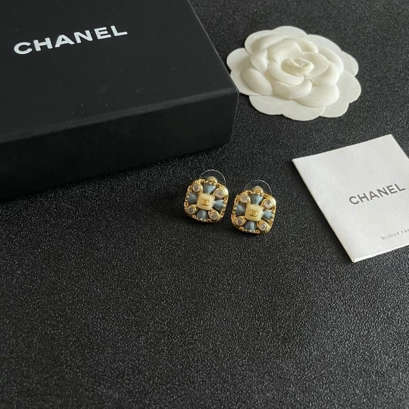 Chanel Earrings Unisex 227747