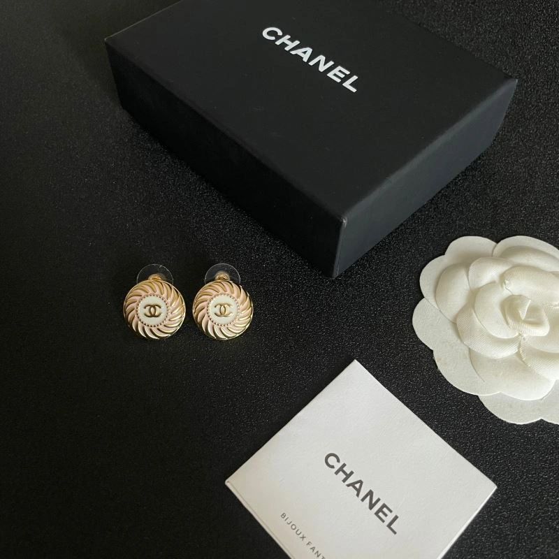 Chanel Earrings Affordable 227741