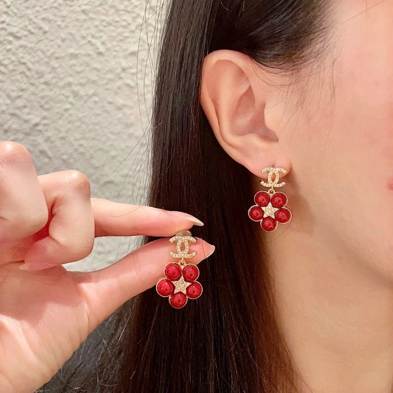 Chanel Earrings Versatile 227748