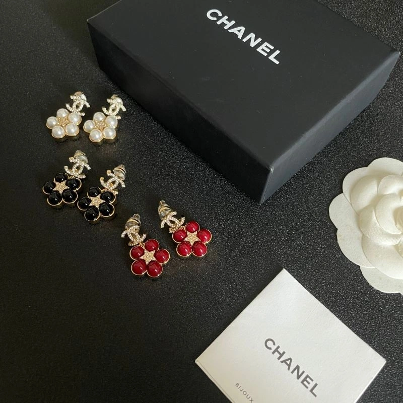 Vibrant Chanel Earrings 227734