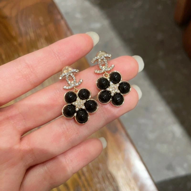 Vibrant Chanel Earrings 227734
