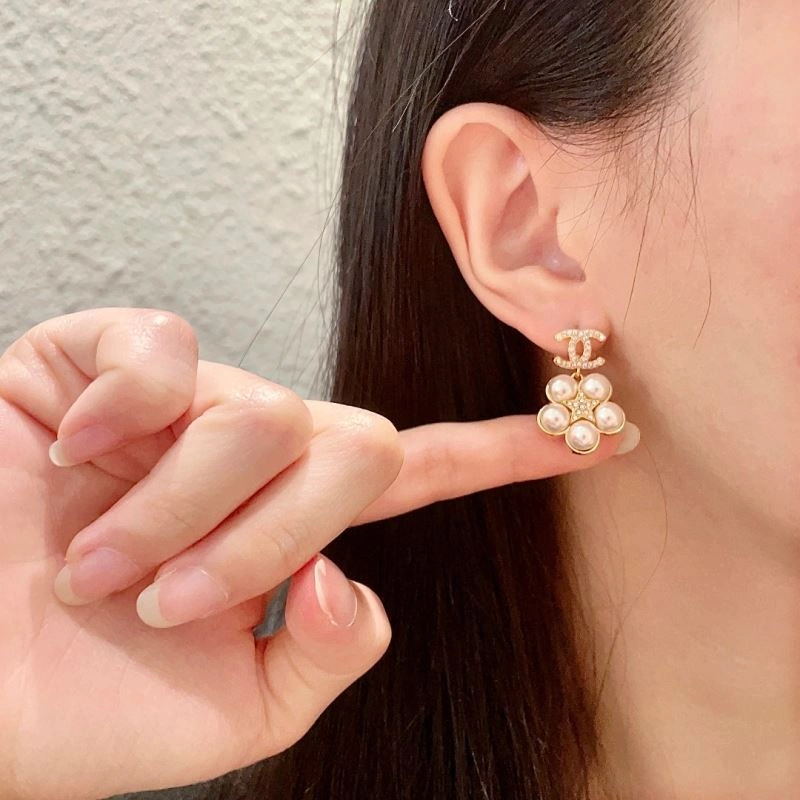 Seasonal Chanel Earrings 227735