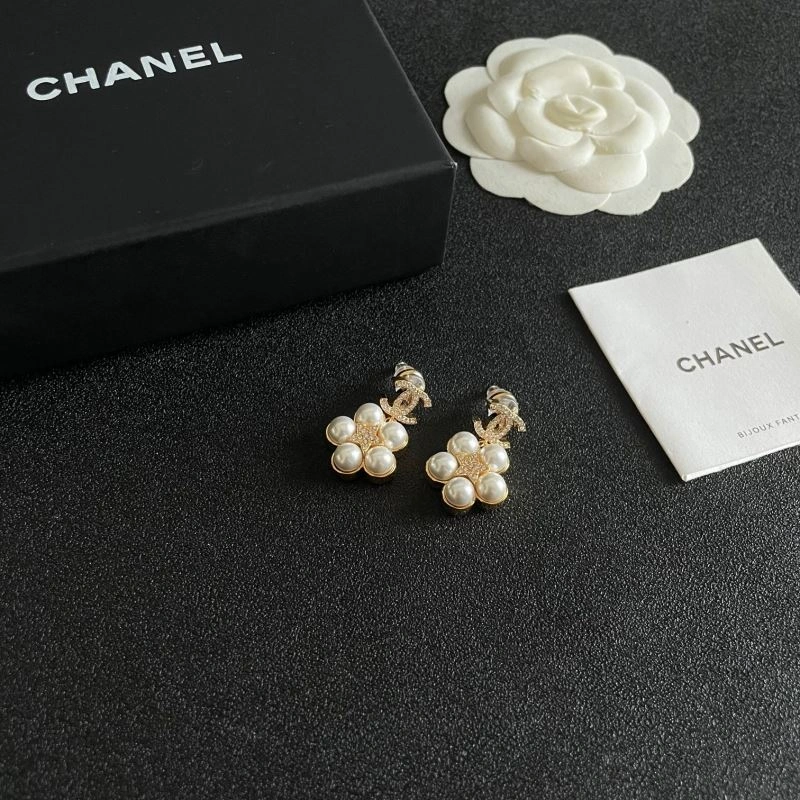 Seasonal Chanel Earrings 227735