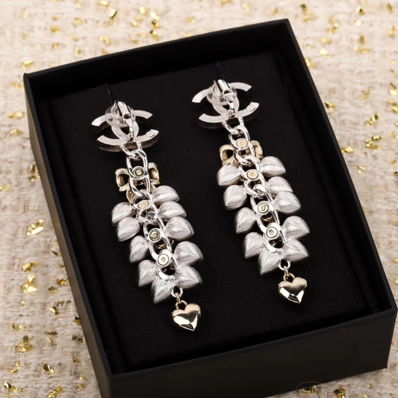 Trendsetting Chanel Earrings 227792