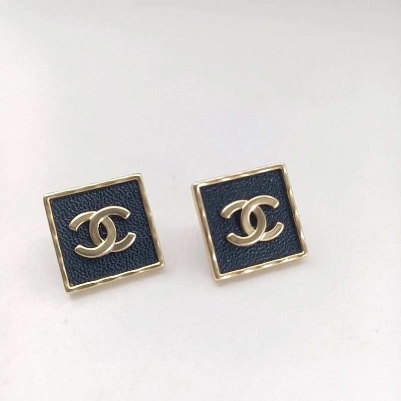 Chanel Earrings Supportive 227720
