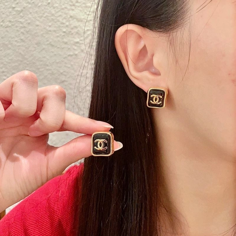 Chanel Earrings TravelReady 227714