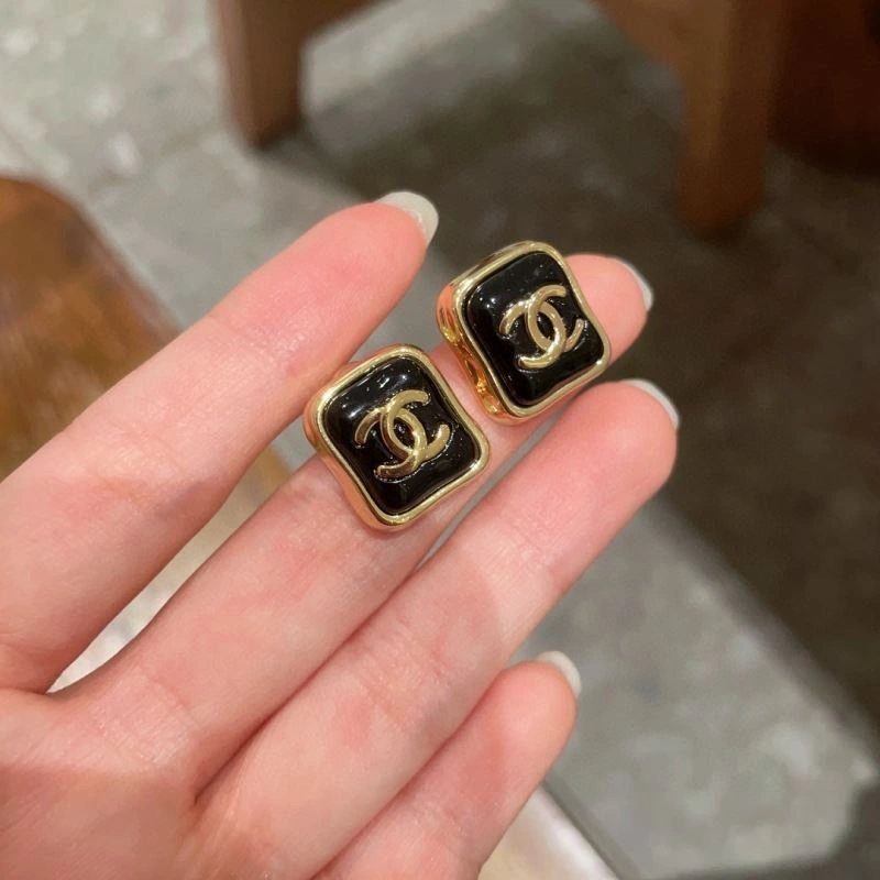 Chanel Earrings TravelReady 227714