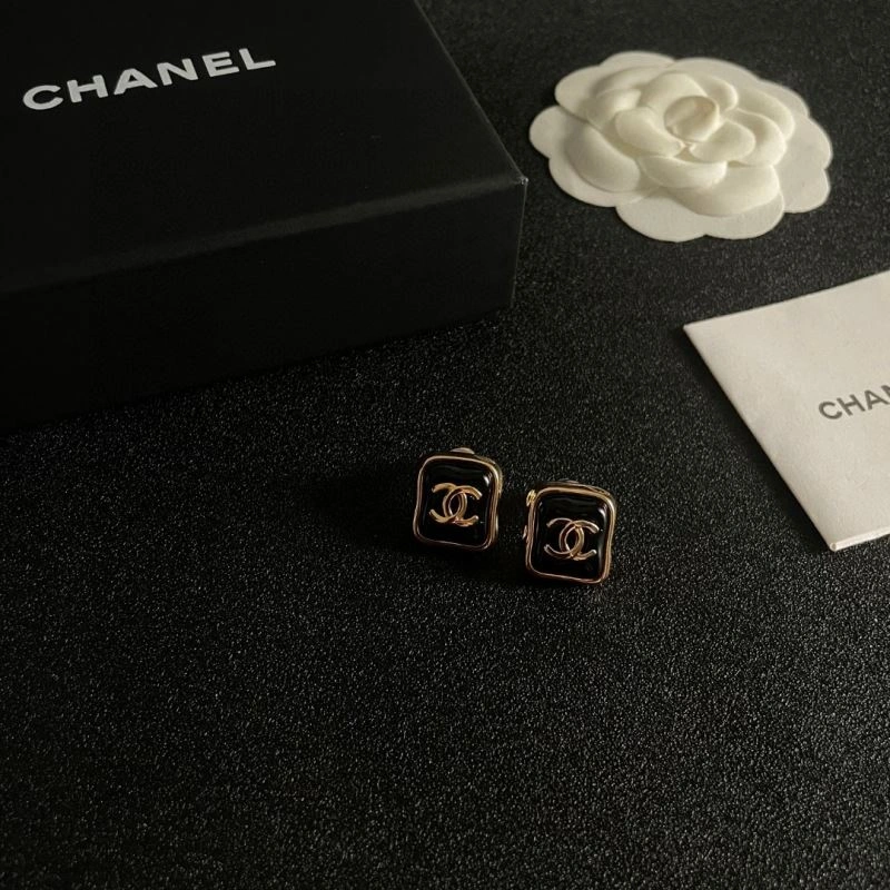 Chanel Earrings TravelReady 227714