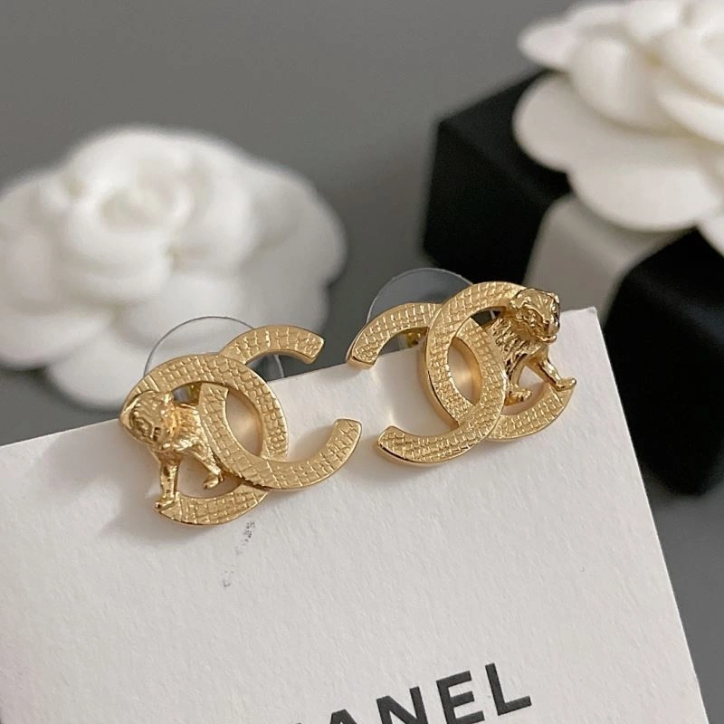 Chanel Earrings Packable 227707