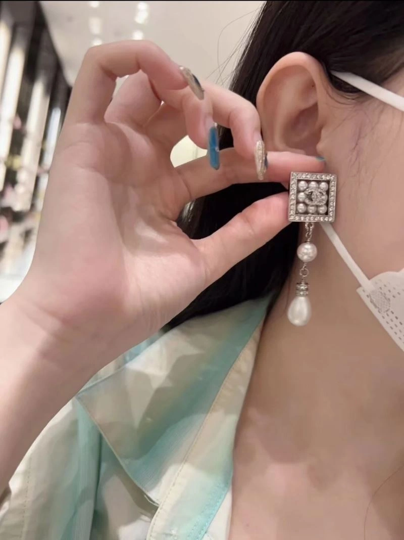 SunProtective Chanel Earrings 227699