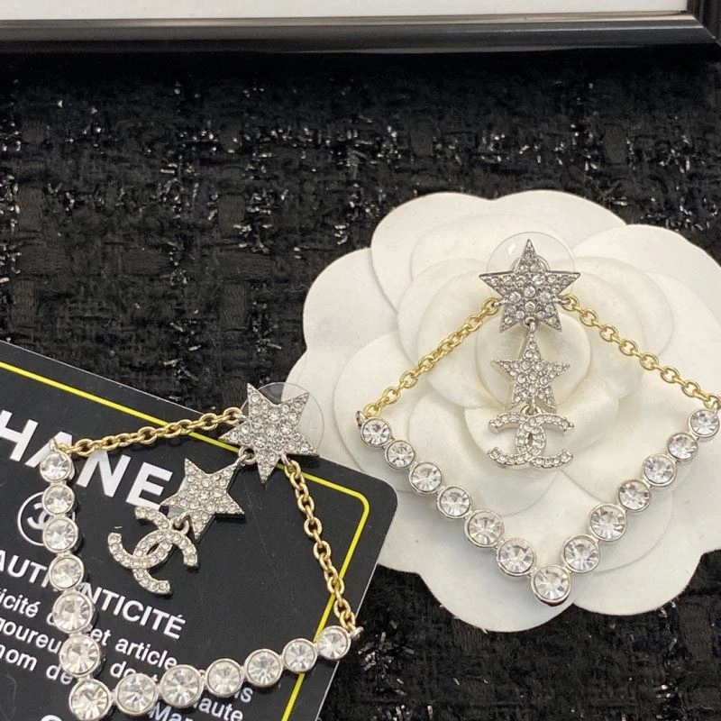 Chanel Earrings Cozy 227692