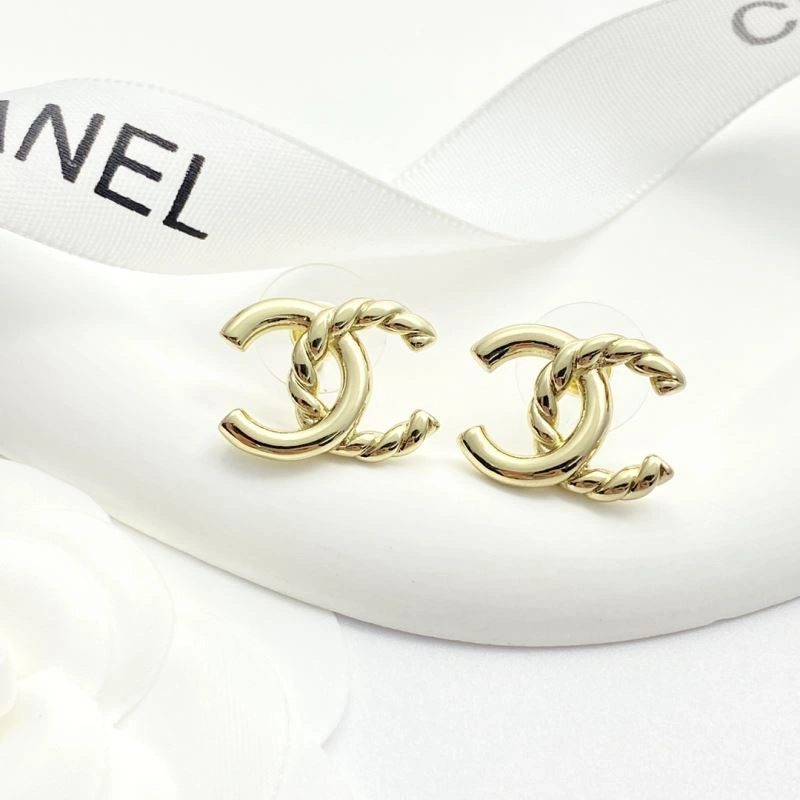 Chanel Earrings Cozy 227726