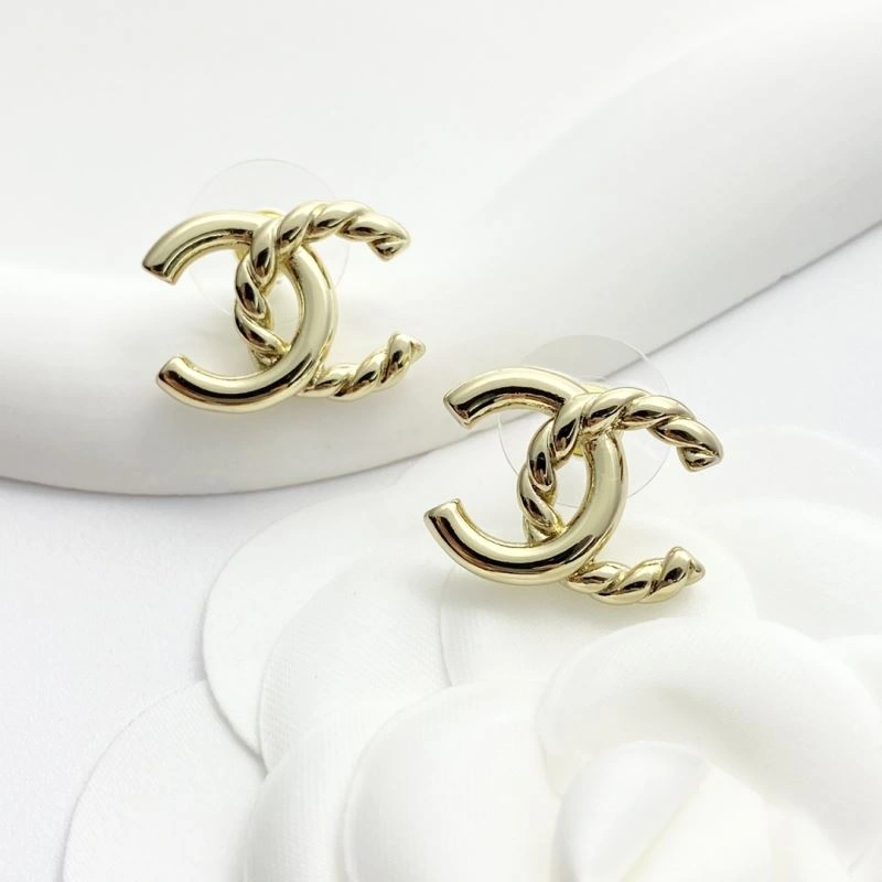Chanel Earrings Cozy 227726