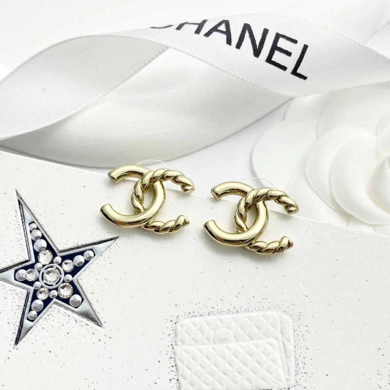 Chanel Earrings Cozy 227726