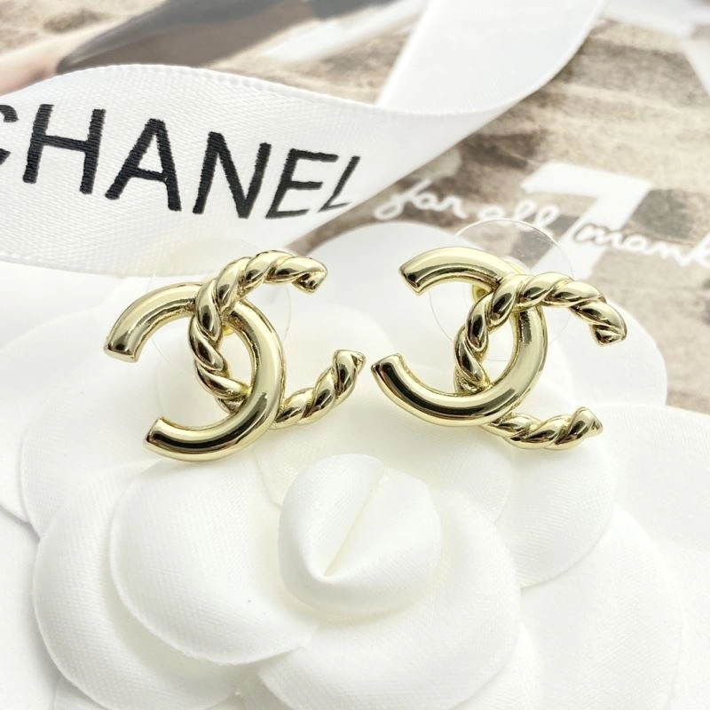 Chanel Earrings Cozy 227726